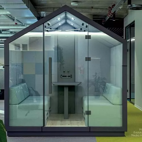 Arrangement of offices and public spaces 2021