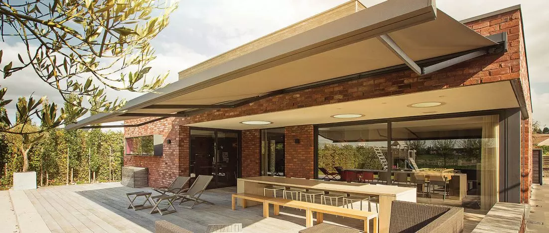 Complete range of interior and exterior shades of the best quality