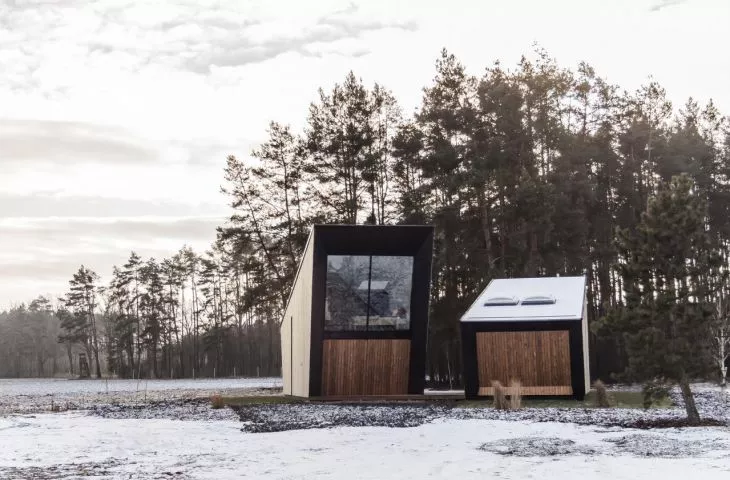 Osada w Szydłowie. Życie bliżej natury według Modern Studio Architektury