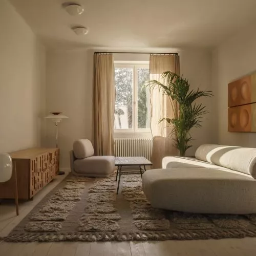 Podróż w czasie. Wnętrza mieszkania na Żoliborzu projektu Loft Kolasiński