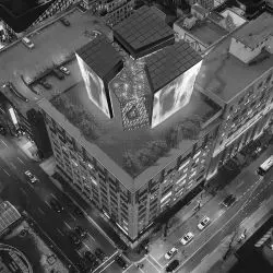 ECO CUBE na dachu budynku