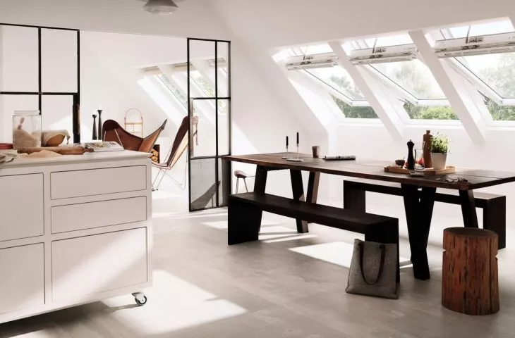Daylight in interiors. Modern solutions for bathrooms and kitchens