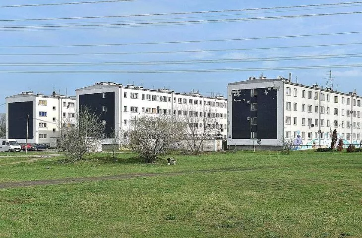 An abandoned ghetto and a monument to bad politics. Dudziarska estate
