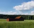 Dom Forteca XS na tle Ojcowskiego Parku Narodowego