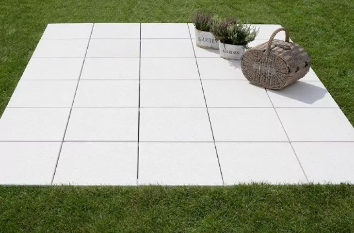 INDIGO BELLO terrace tiles