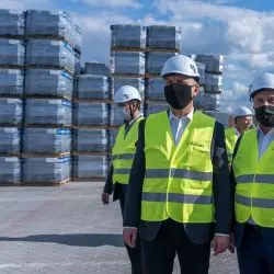 Prezydent Andrzej Duda w firmie BRUK-BET