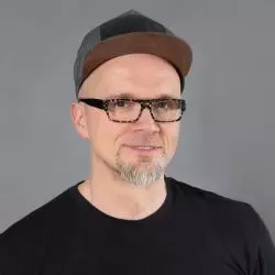 10 pytań do Tomasza Pągowskiego