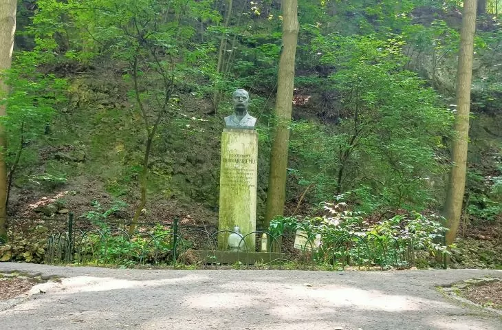 Wojna o Park Bednarskiego w Krakowie. Mieszkańcy nie chcą rewolucji tylko remontu. ZZM rozważa zmianę projektu