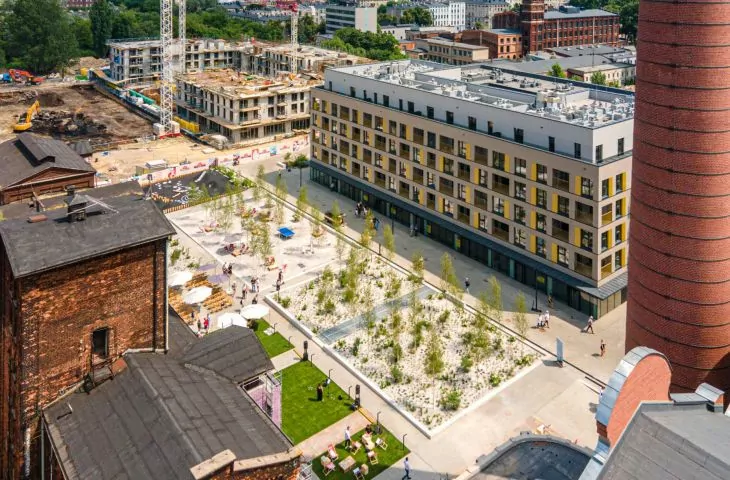 Anna Gardens. A new urban plaza on the site of the Lodz Fusion