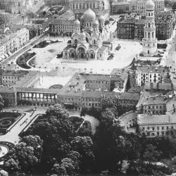 Pałac Saski z lotu ptaka. Fotografia wykonana ok. 1919 roku