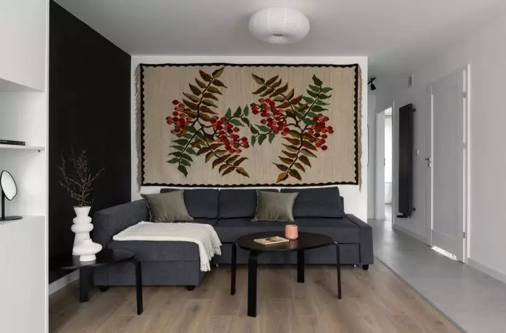 Kilims and a half-couch. The new life of a 1970s Zakopane apartment