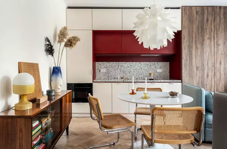 Modernism all over again. Warsaw apartment inspired by Le Corbusier's design