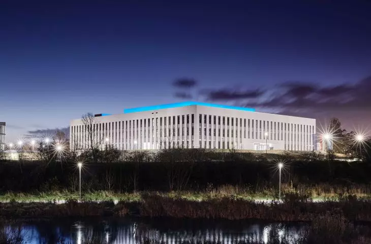 Połączenie designu z energooszczędną technologią modułów LED – rozwiązania Lena Lighting