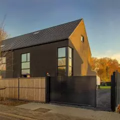 Brama Modern