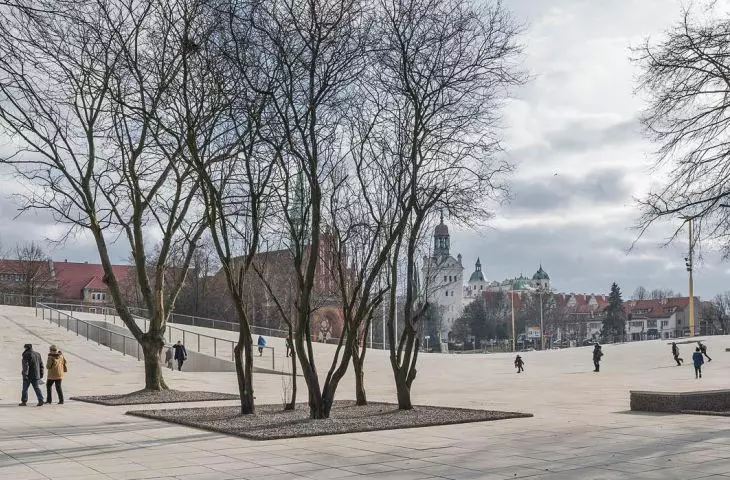 Przemiana Przełomów – „lifting” ikonicznej realizacji Roberta Koniecznego w Szczecinie