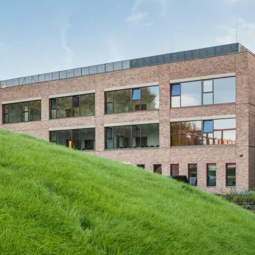 Budynek biurowy, oświaty lub administracji
