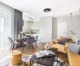 Throughout the apartment we can find gold accents