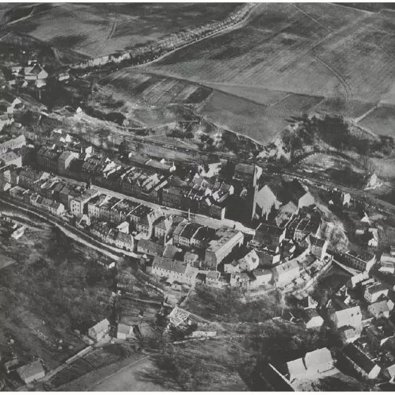 Wyróżnienie (ex aequo), kategoria teoretyczna