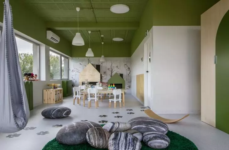 Tu można bujać w obłokach. Przedszkole w Wilanowie projektu Mum Studio