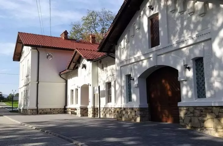 Wyróżnienie (ex aequo)