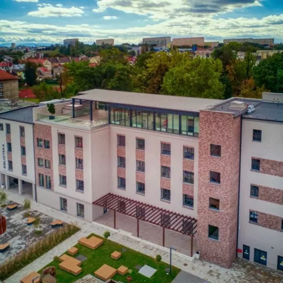 Wyróżnienie (ex aequo), Nowa siedziba Miejskiej Biblioteki Publicznej w Żorach