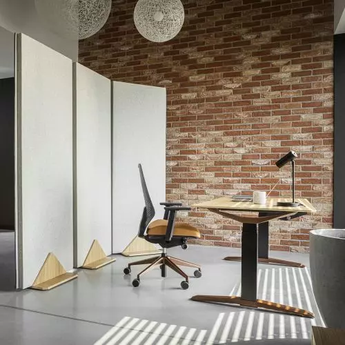 Profesjonalne oblicze home office. Zrównoważone projektowanie na najwyższym poziomie