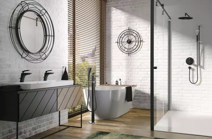 KLUDI black faucets. Fittings with character for black & white interiors.