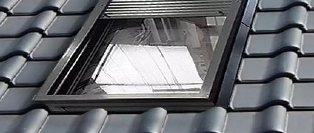 Aluminum Alusky Roof Windows. Lightweight and rigid construction more durable than wooden construction