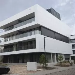 Shellter Hotel & Apartments