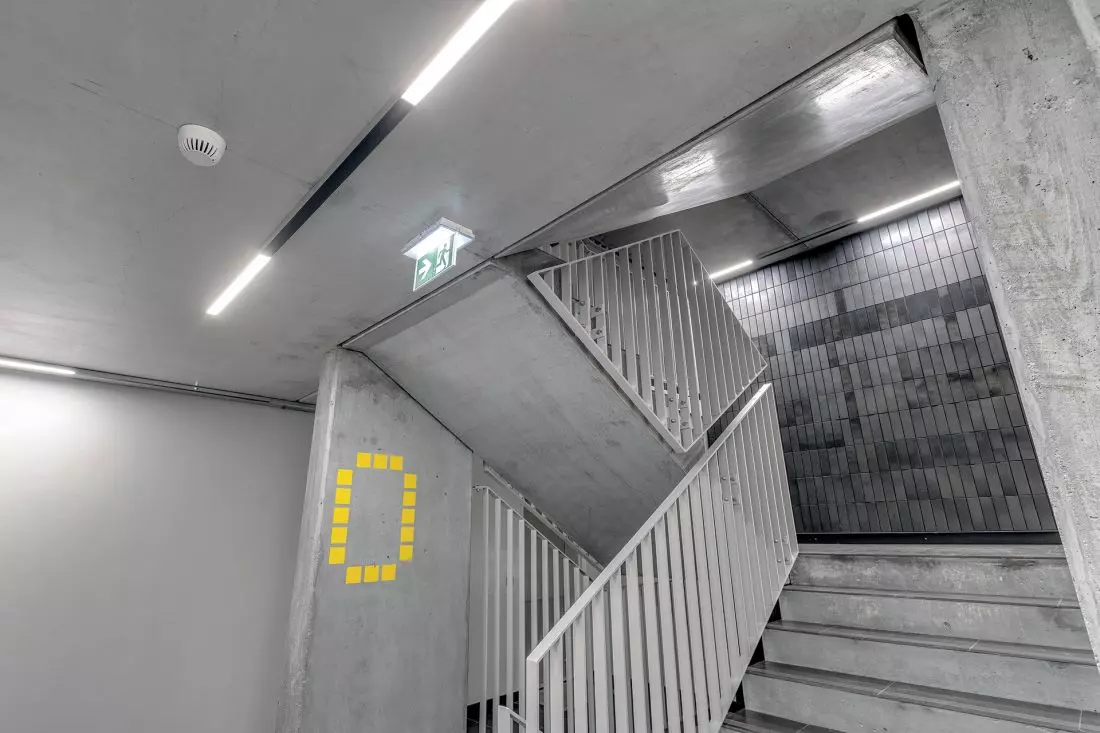 Osiedle Gliwia –
oświetlenie LED z wdudowanymi czujnikami ruchu i modułami zasilania awaryjnego