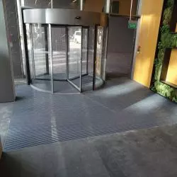 Wycieraczki systemowe