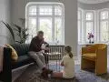 Ściany: farba Tikkurila Optiva Nature 5, kolor 1960 (wzornik Tikkurila Deco Grey)