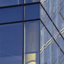 Hunter Douglas - światowy lider w zakresie produkcji wszelkiego rodzaju osłon przeciwsłonecznych