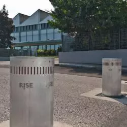 Słupki automatyczne
