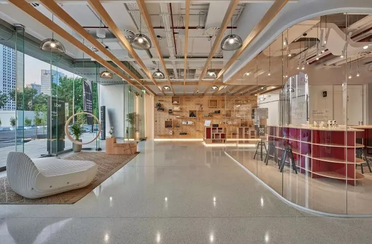 High-quality synthetic resin flooring from Flowcrete