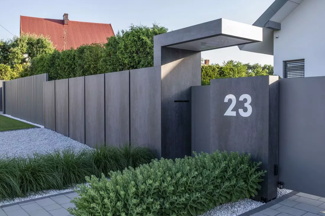 Elegancka kompozycja
systemów Arete Pure, Arete Vertico i Rockina Cubero