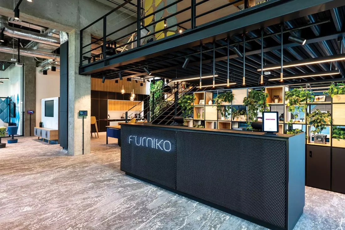 FURNIKO – INTELIGENT
OFFICE