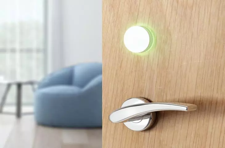 LOCKS FOR FLEXIBLE OFFICE SPACES
