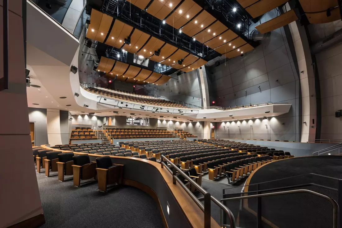 Duke Ellington School of
the Arts. Architect: cox graae + spack architects | LBA Joint Venture. Photo © Chris Ambridge