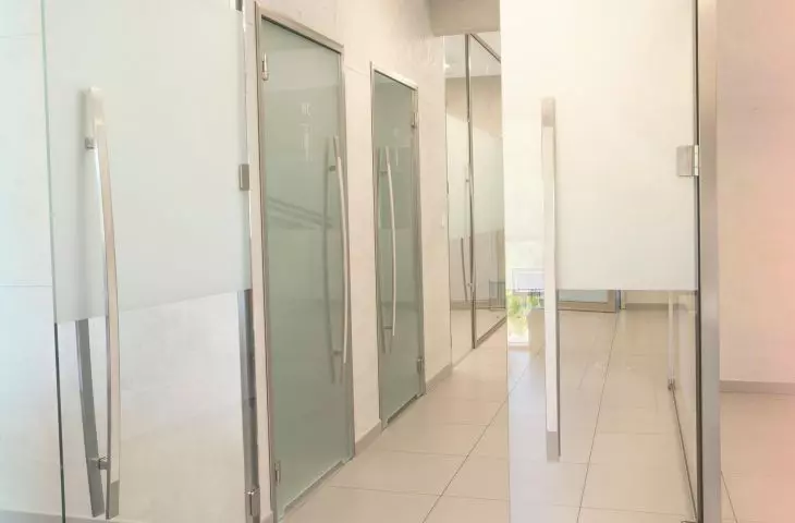 Glass fittings - functional decoration