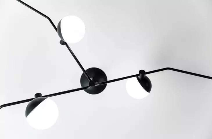 Forma skryta za funkcją – lampa Baluna
