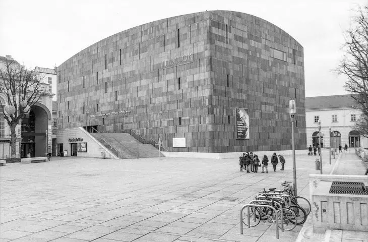 Które wiedeńskie muzeum znajduje się na fotografii? © Wikimedia Commons | CC BY 1.2 | Ralf Roletschek