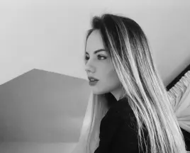 Laura Janik