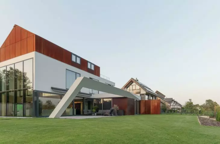 widok od strony ogrodu