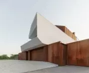 Wuzetka House