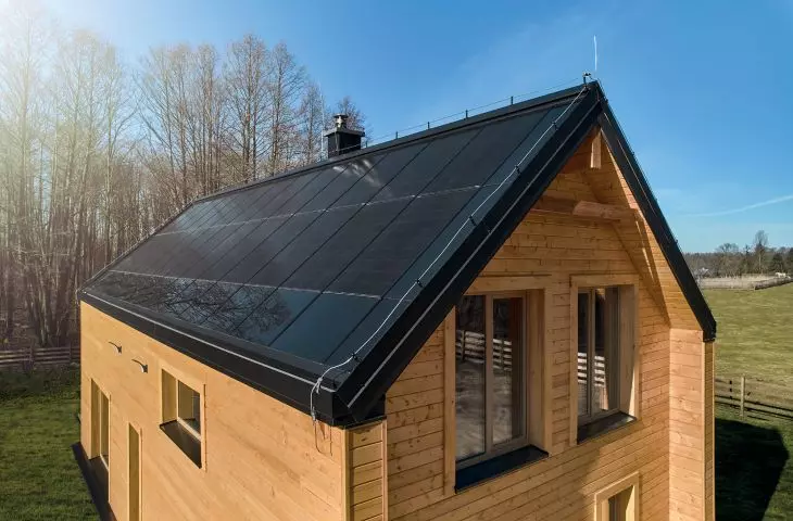 House with SunRoof roof in Ojrzanów - energy-efficient and climate-friendly