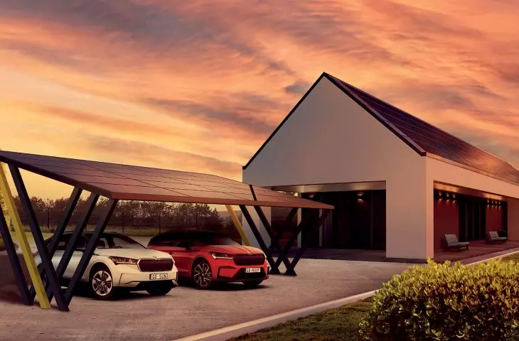 SunPort - a modern photovoltaic shed from SunRoof