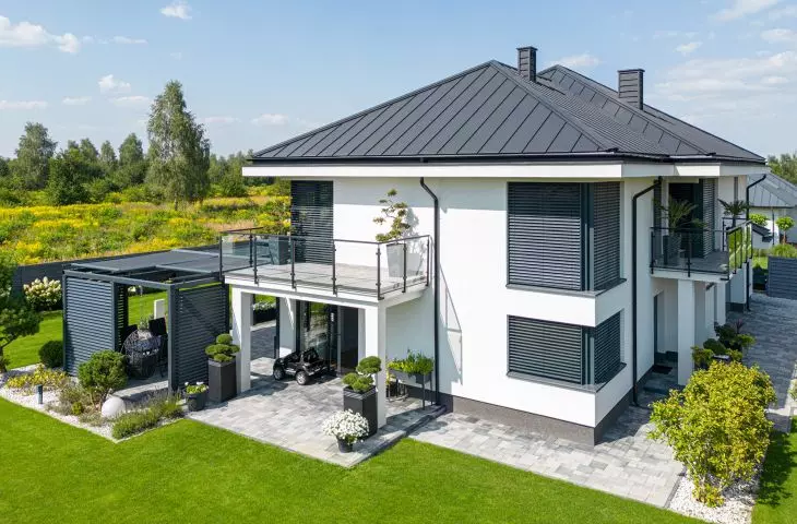 Dom jednorodzinny w Kielcach – panel dachowy NA RĄBEK
