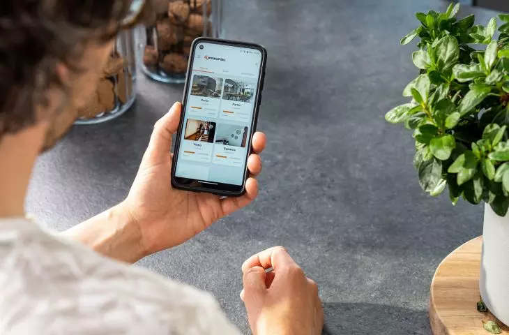 The myKRISPOL app allows you to conveniently control your garage door and exterior covers from your smartphone app