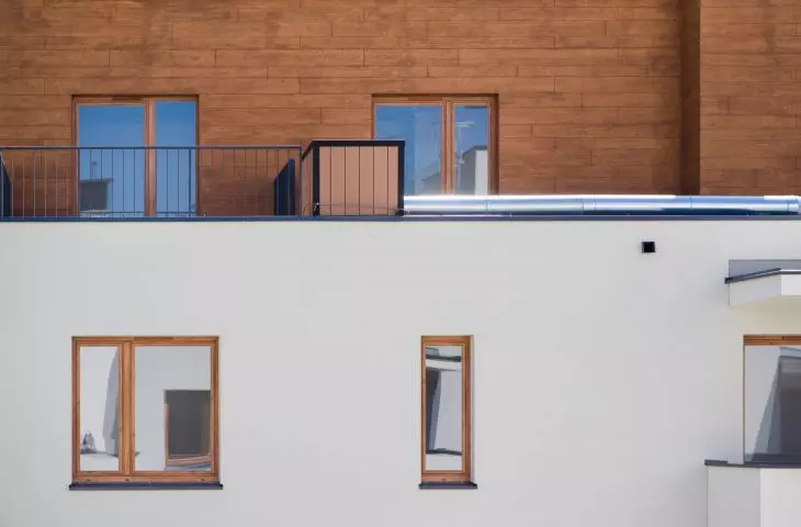 Elewacja z Bolix WOOD, mahoń